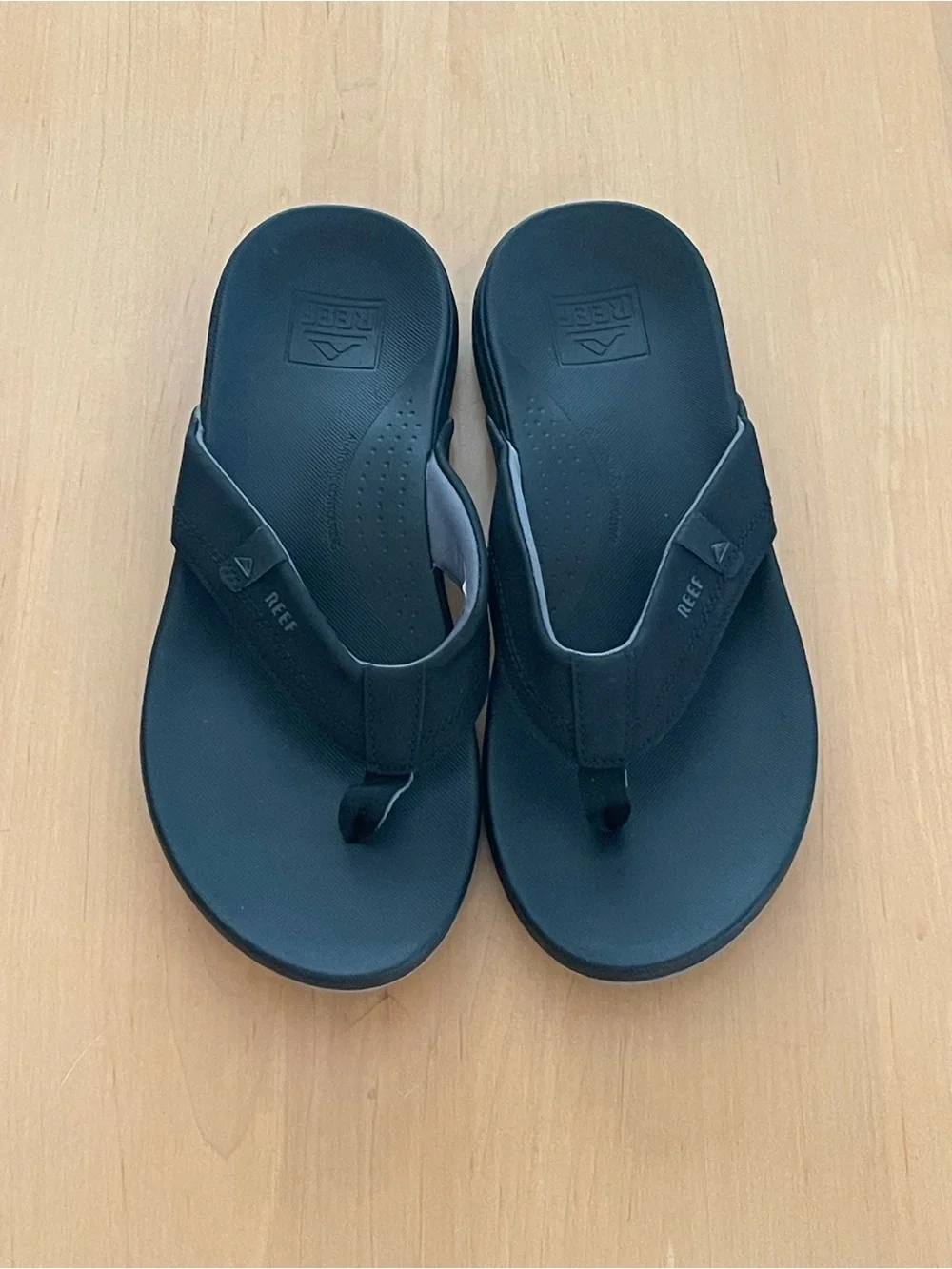 Reef Men's Black Slip-On Thong Sandals
